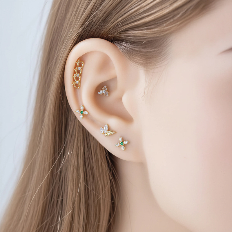 1PC G23 Titanium16G Flower CZ  - Body Jewelry Implant Grade 评论和价格